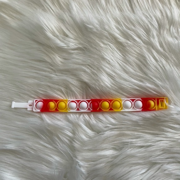 3 Items - 2 Hand Spinner, 1 Pop Sensory Bracelet - Picture 12 of 12